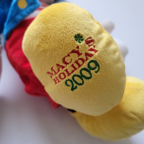 Mickey Mouse 2009 Macy's Holiday Plush - Picture 7 of 8